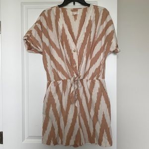 Lou & Grey - Tan and Cream Chevron Print Romper - Size M